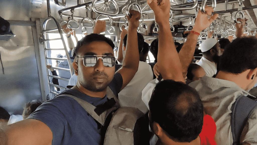 my mumbai local train experience